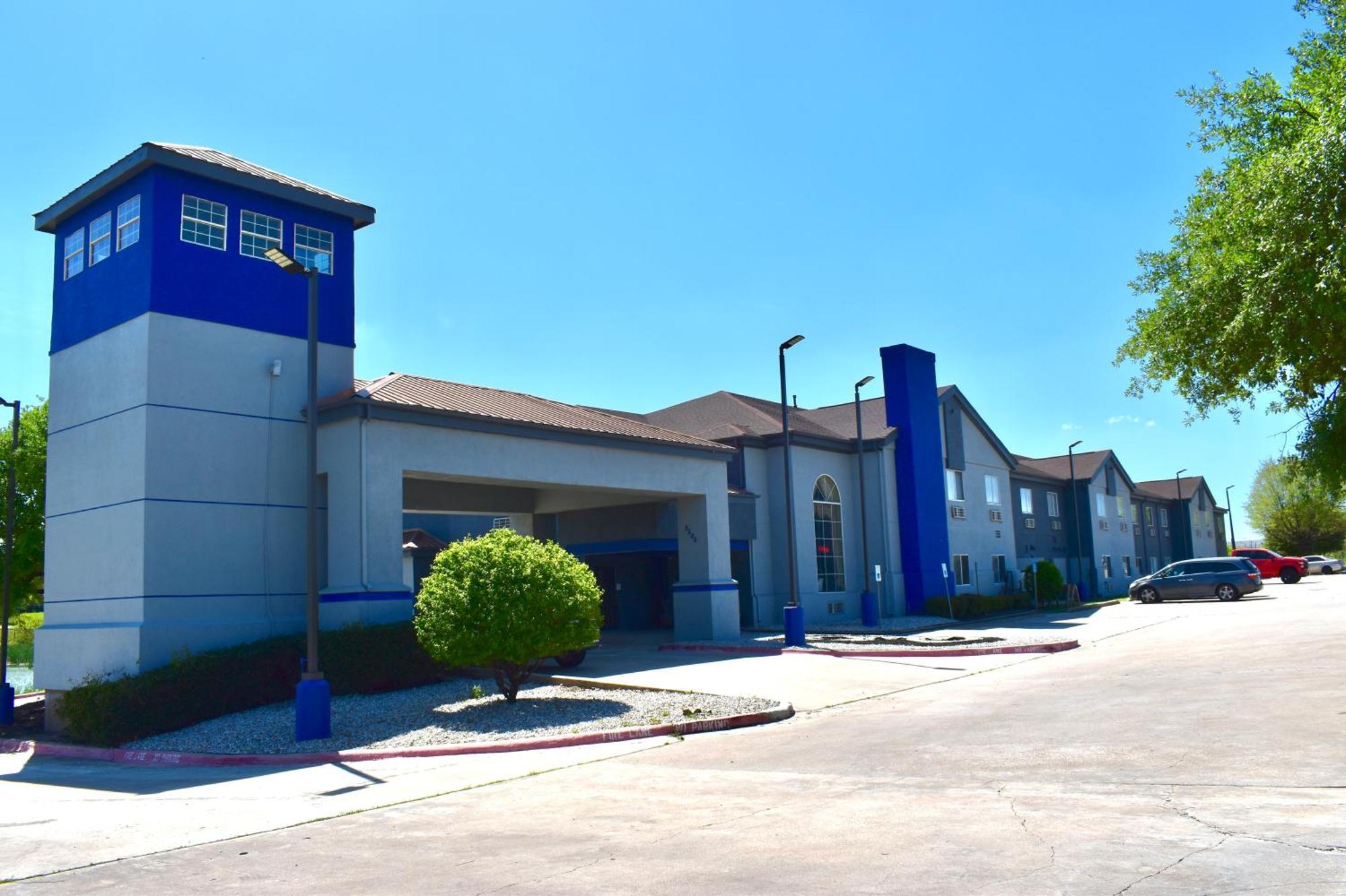 Americas Best Value Inn & Suites Haltom City Ft. Worth Kültér fotó