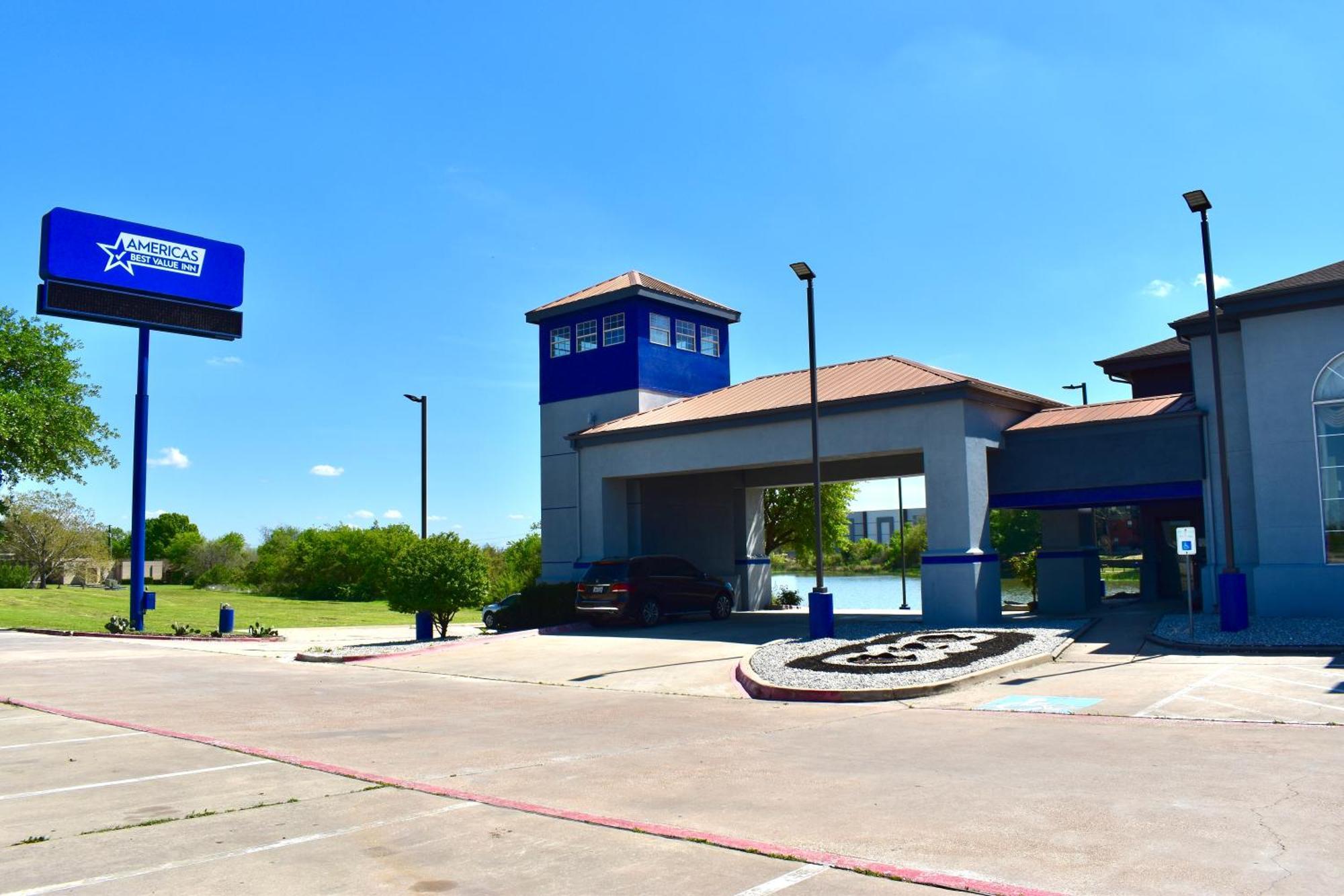 Americas Best Value Inn & Suites Haltom City Ft. Worth Kültér fotó